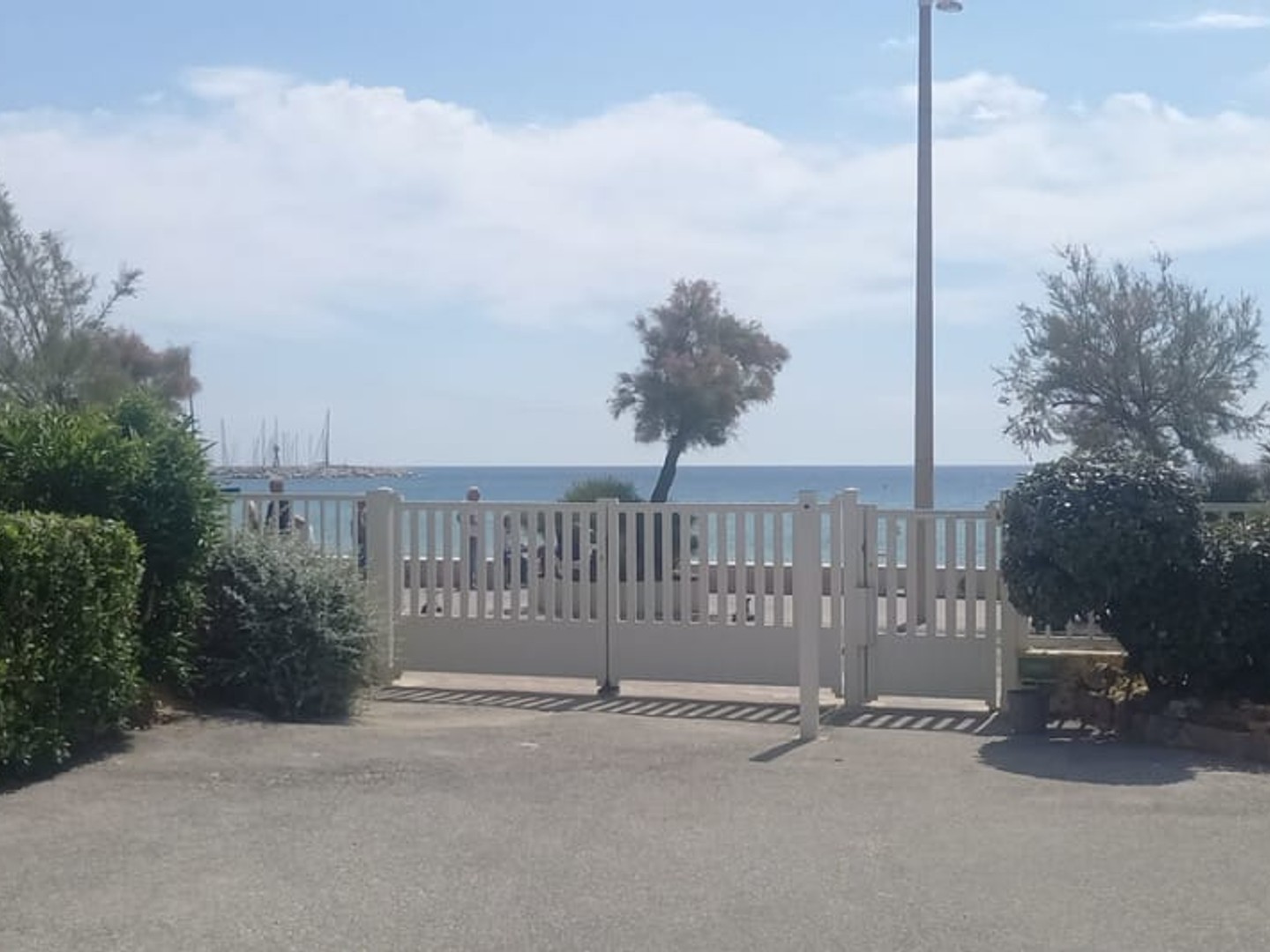 Appartement Le Lavandou en FRONT DE MER et au centre 2 pièce(s) 31 m2