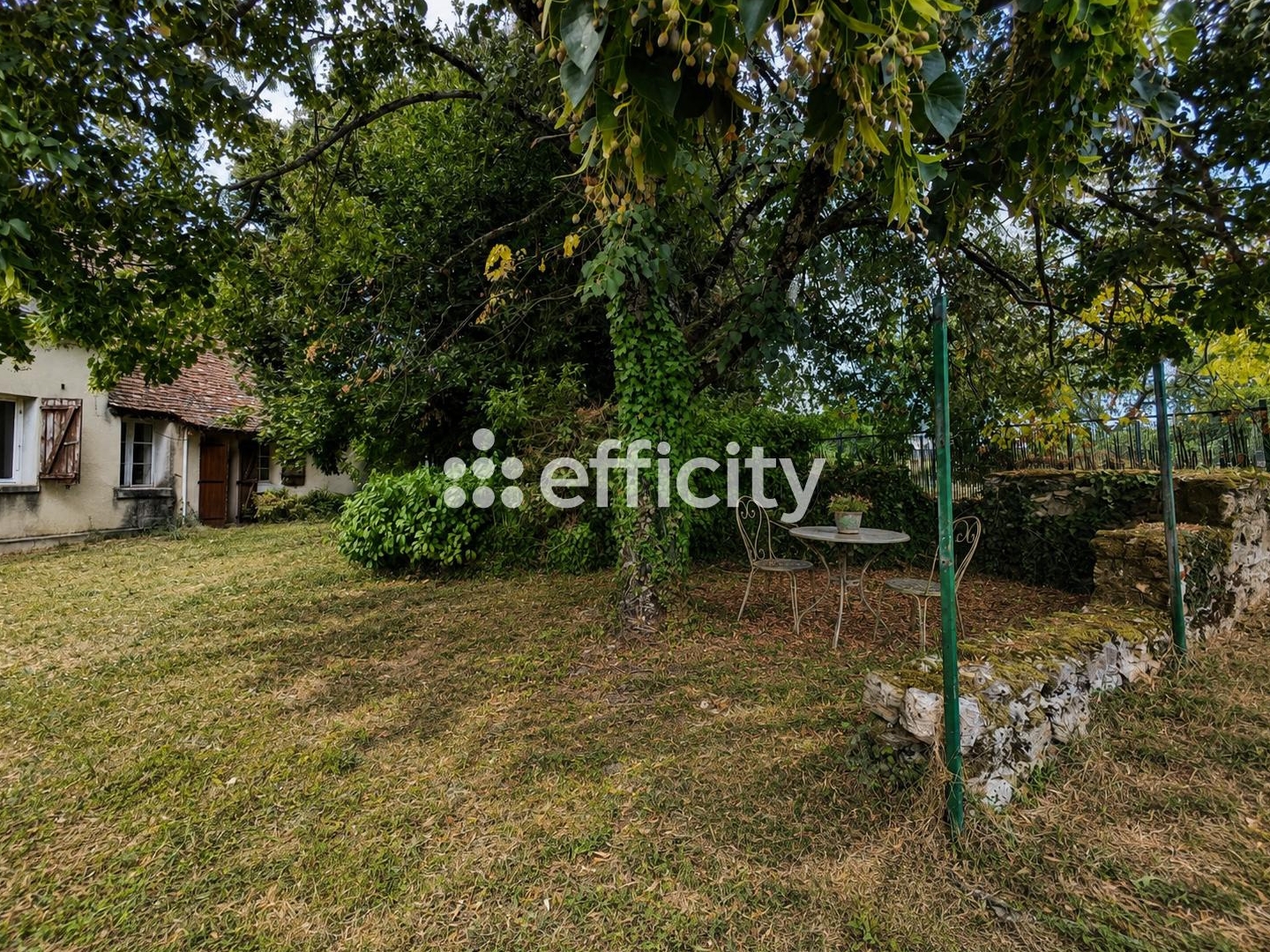Maison à vendre - 7 pièces - 135m2 - Chanceaux-Sur-Cho... (37390)
