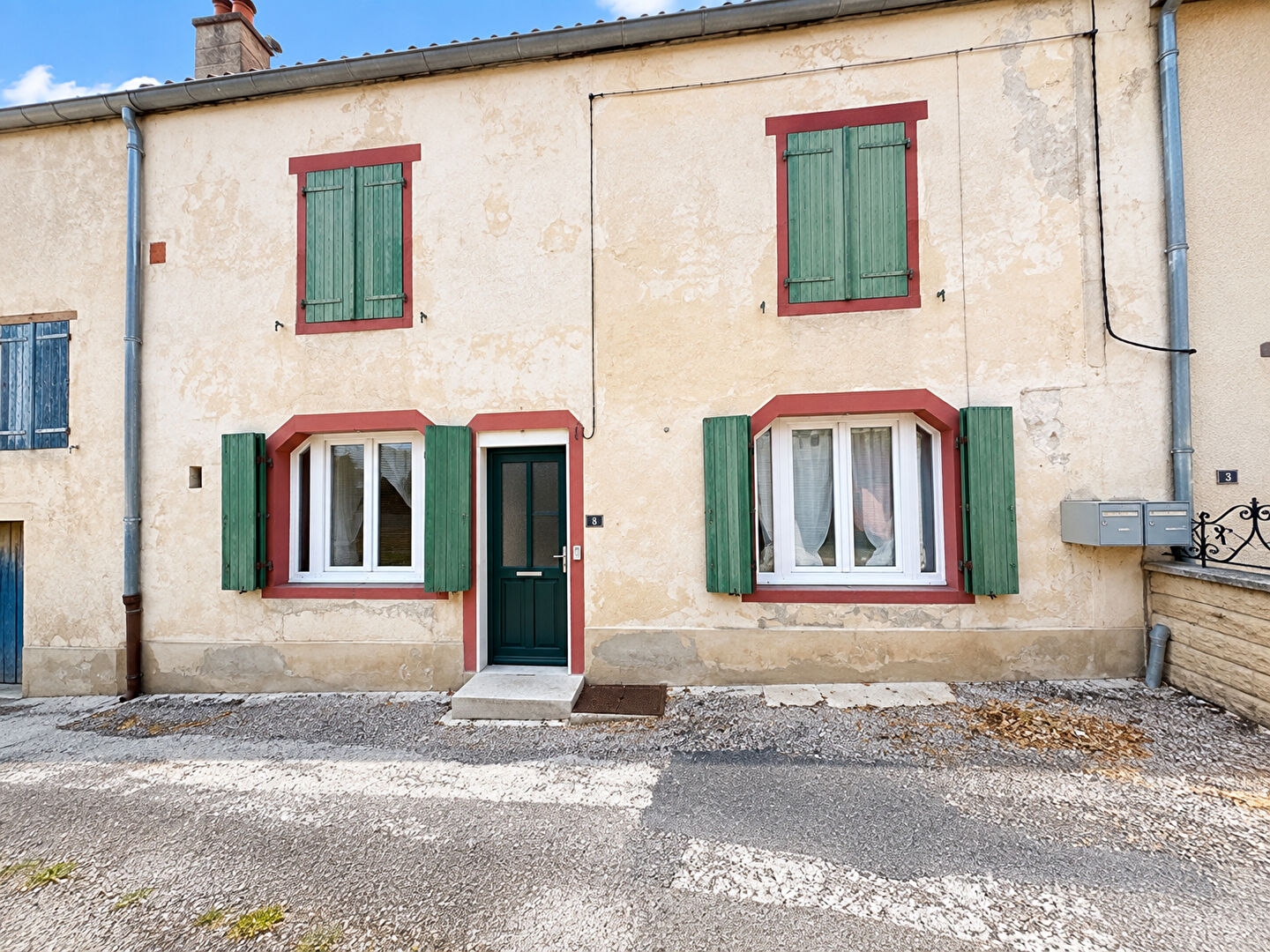 SPÉCIAL INVESTISSEUR - MAISON VENDUE LOUÉE - RENTABILITÉ 7,7 %