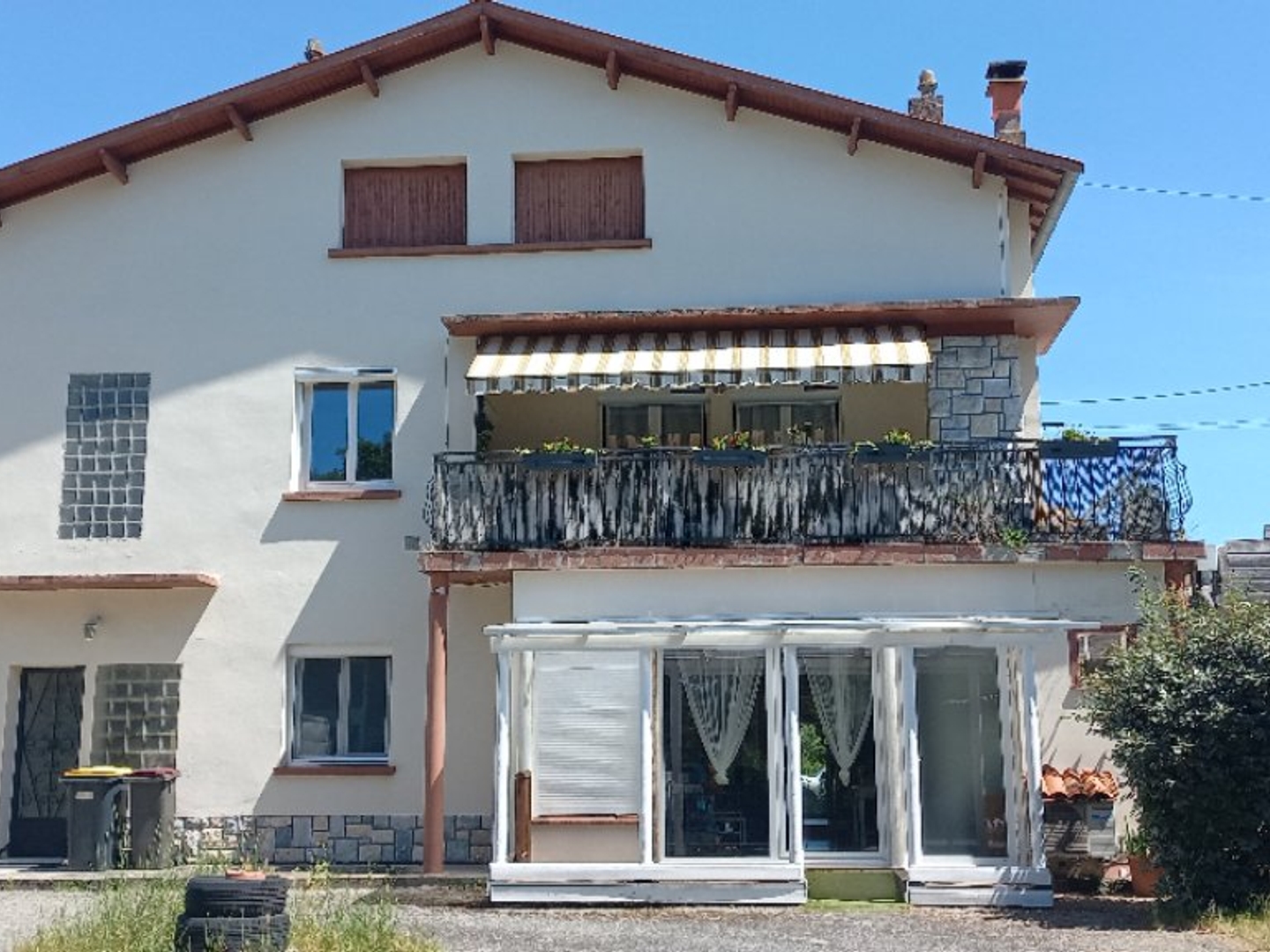 APPARTEMENT T4 90 m2 REZ-DE-JARDIN CUGNAUX