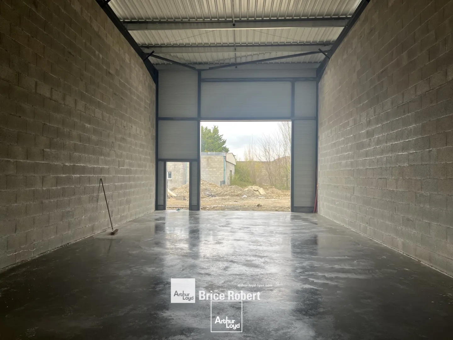 Locaux à vendre - 347m2 - Charvieu-Chavagneux (38230)