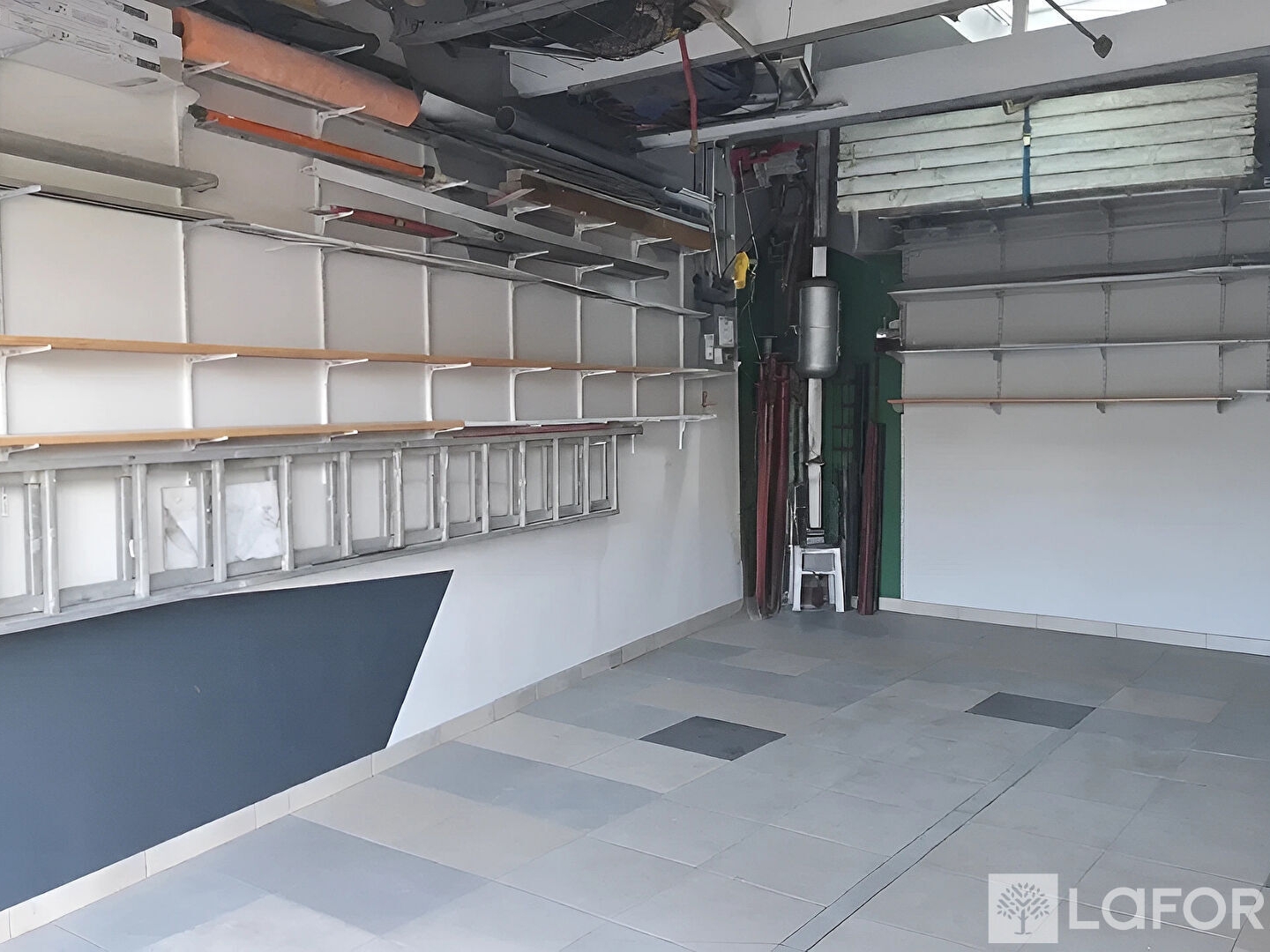 Parking / garage / box à vendre - 26m2 - Saint-André-De-Cu... (33240)