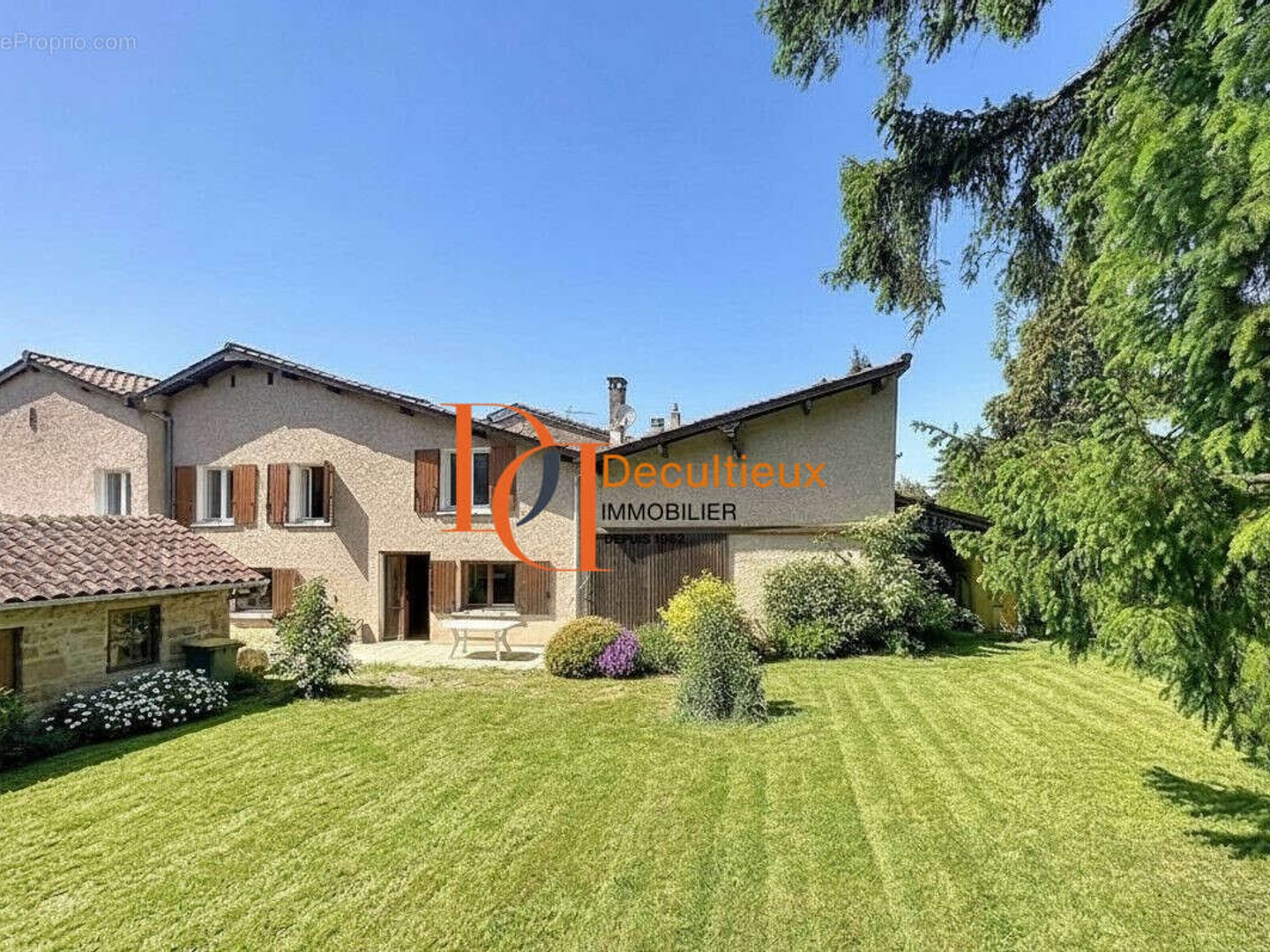 Maison à vendre - 7 pièces - 168m2 - Chasselay (69380)