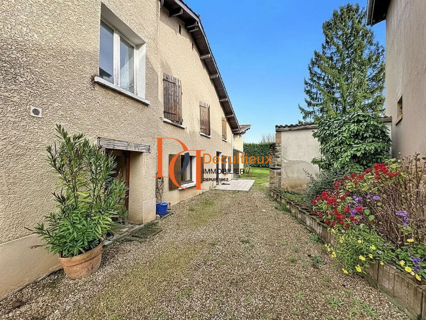 Maison à vendre - 7 pièces - 168m2 - Chasselay (69380)