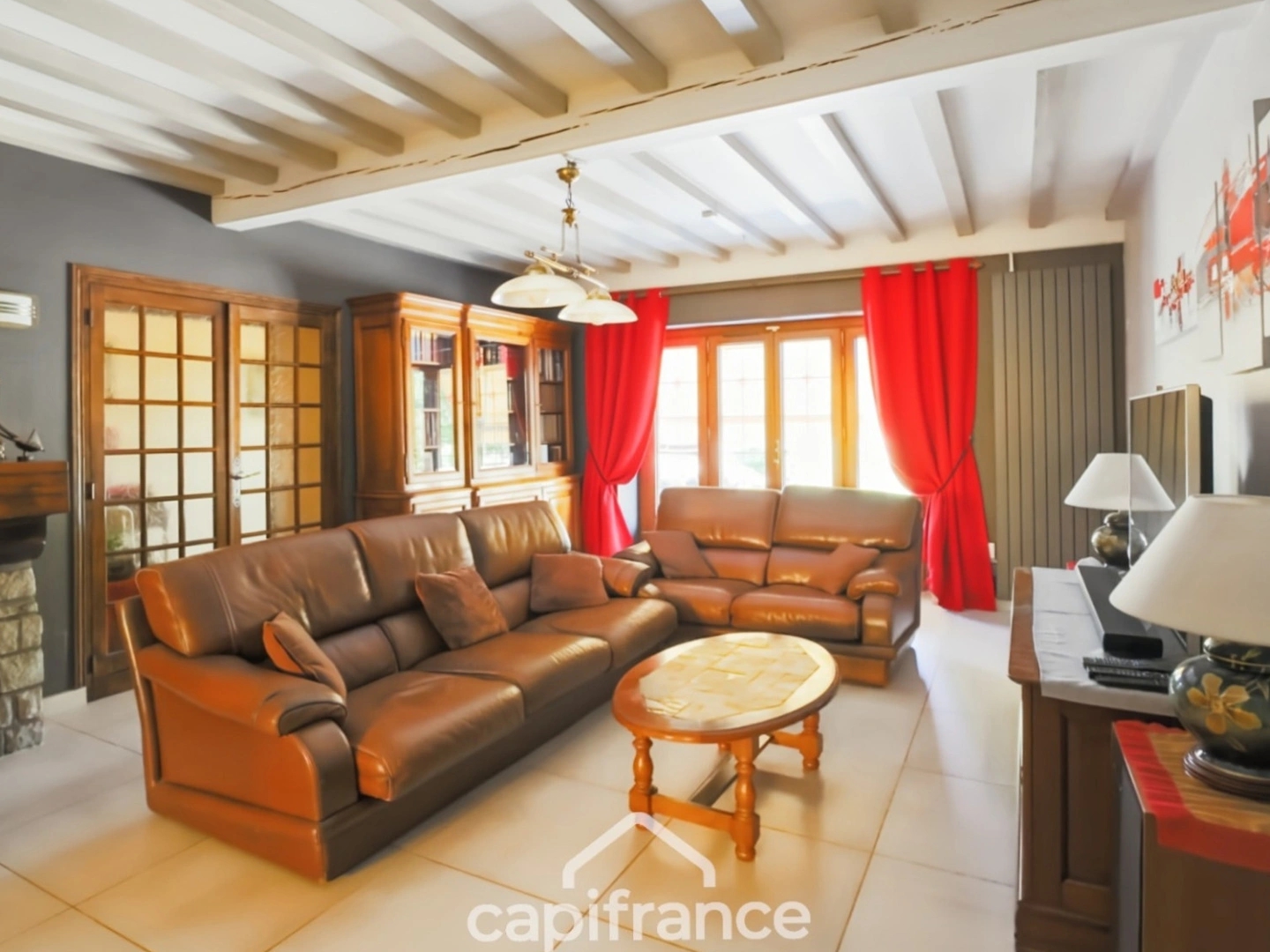 Maison à vendre - 9 pièces - 166m2 - Beaufort-Orbagna (39190)