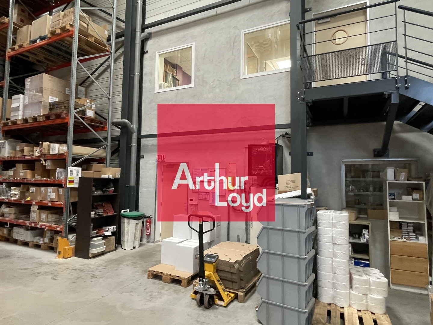 Locaux à vendre - 620m2 - Le Versoud (38420)