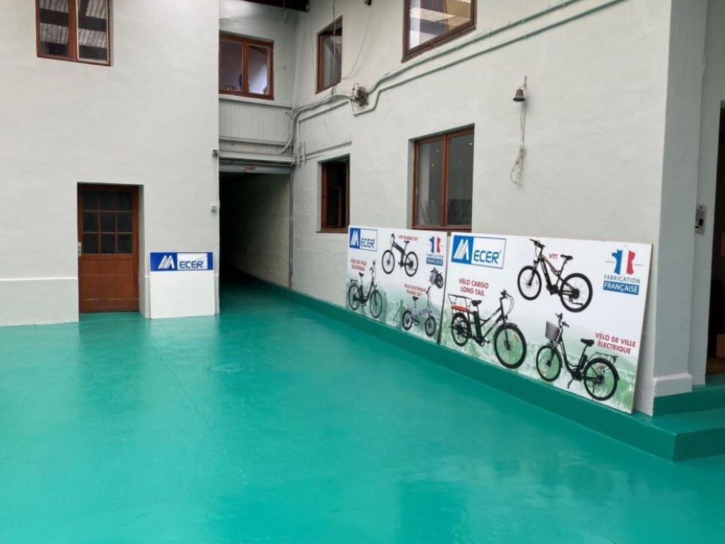 Locaux à vendre - 949m2 - Bagnolet (93170)