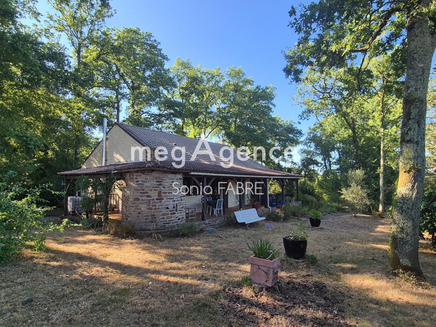 Maison sur terrain arboré à CHÂTEAU-THEBAUD