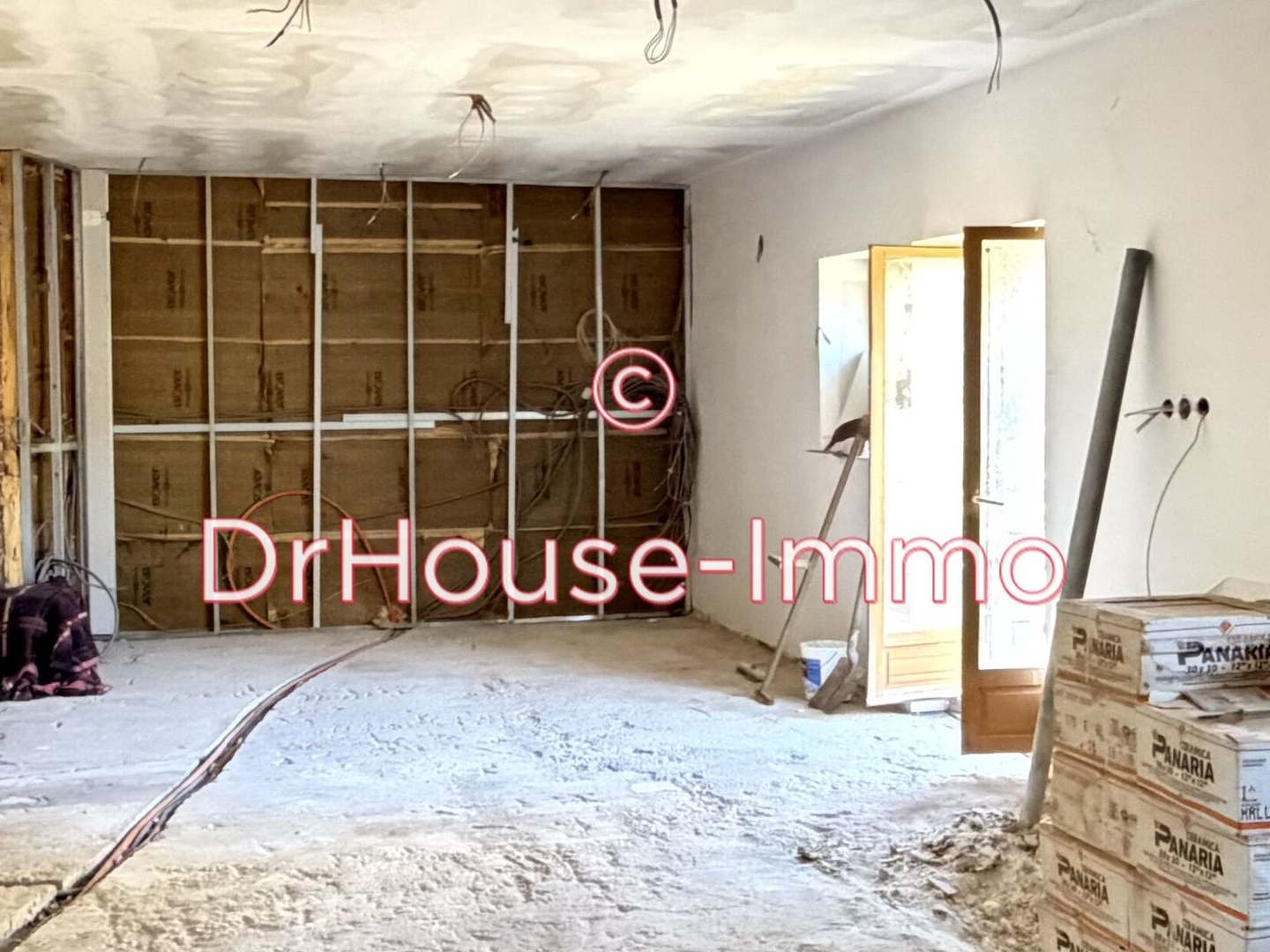 Immeuble à vendre - 6 pièces - 50m2 - Lempdes-Sur-Allagnon (43410)