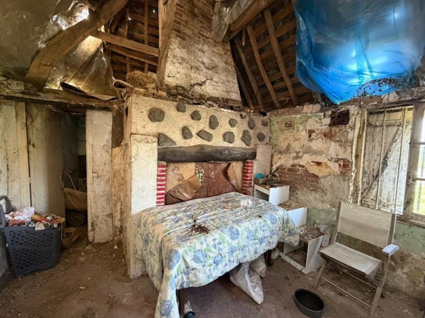 Maison à vendre - 1 pièce - 600m2 - Gournay-En-Bray (76220)