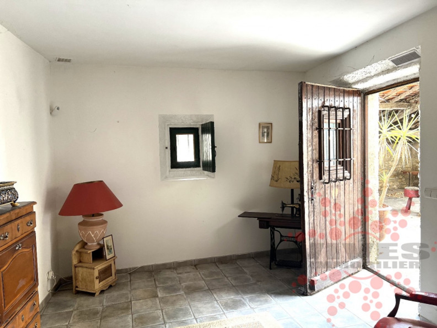 Maison à vendre - 3 pièces - 187m2 - Nissan-Lez-Enserune (34440)