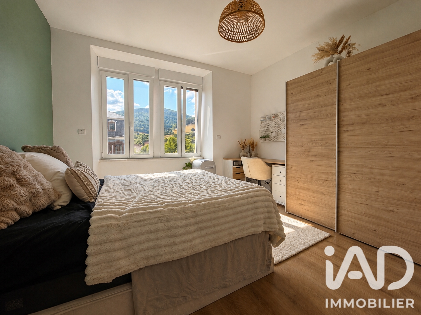 Maison à vendre - 8 pièces - 207m2 - Sainte-Croix-Aux-... (68160)