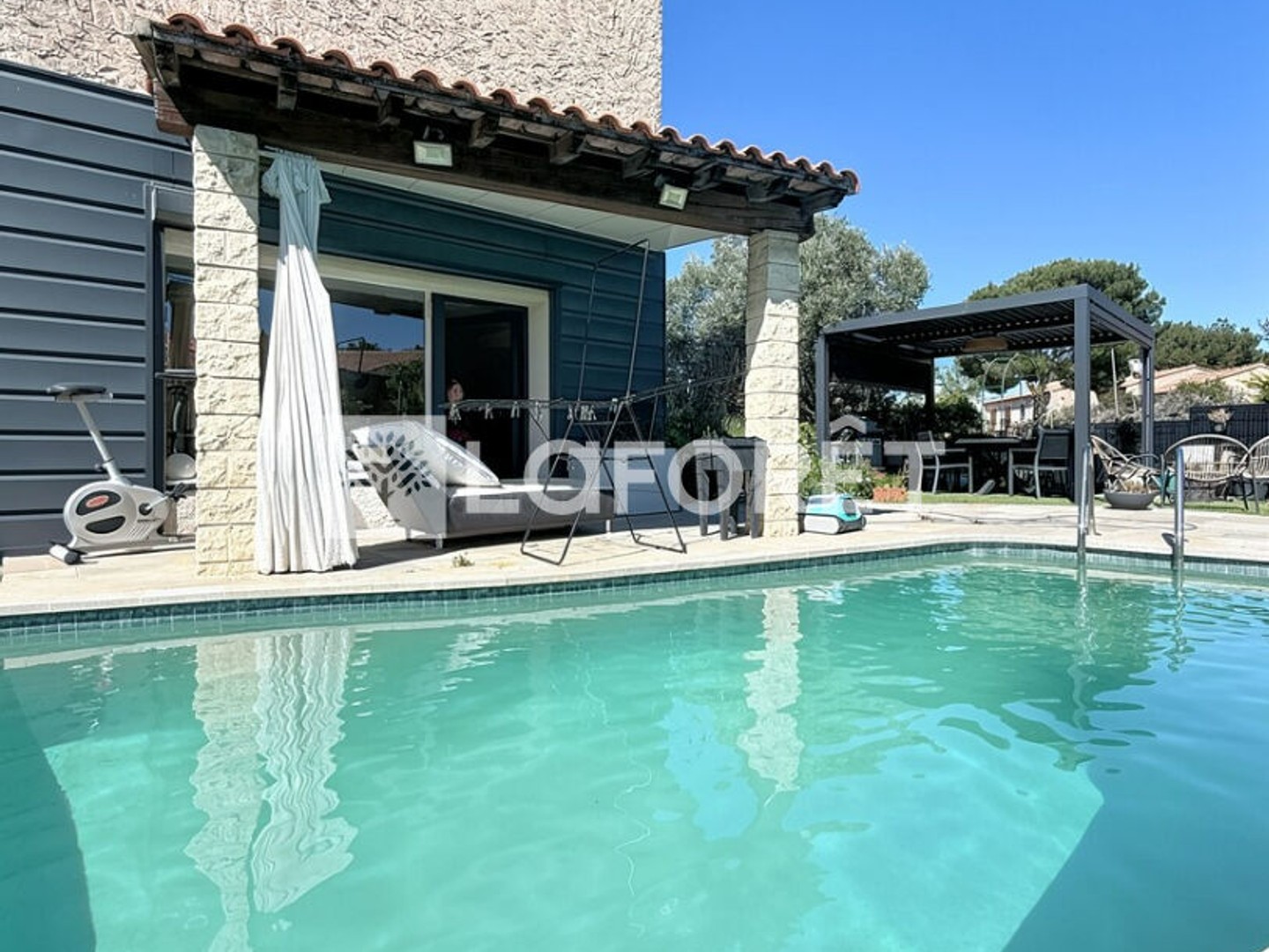 Maison 5 pièces 195 m²