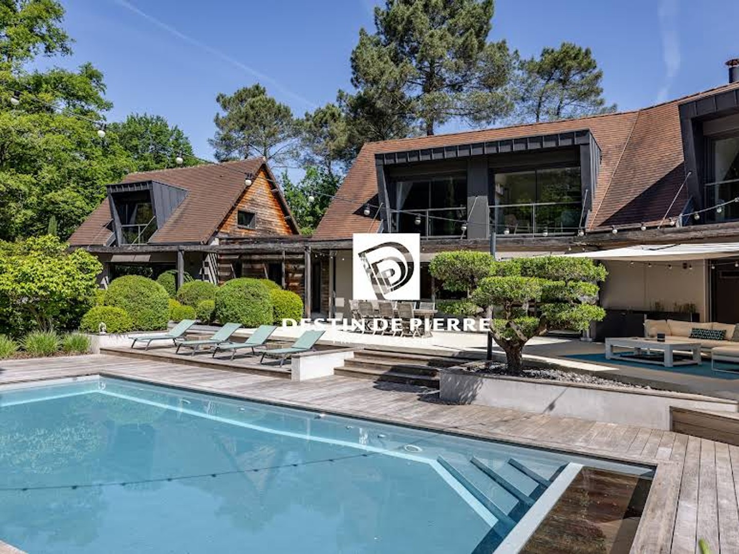 Propriété 8 pièces 305 m²