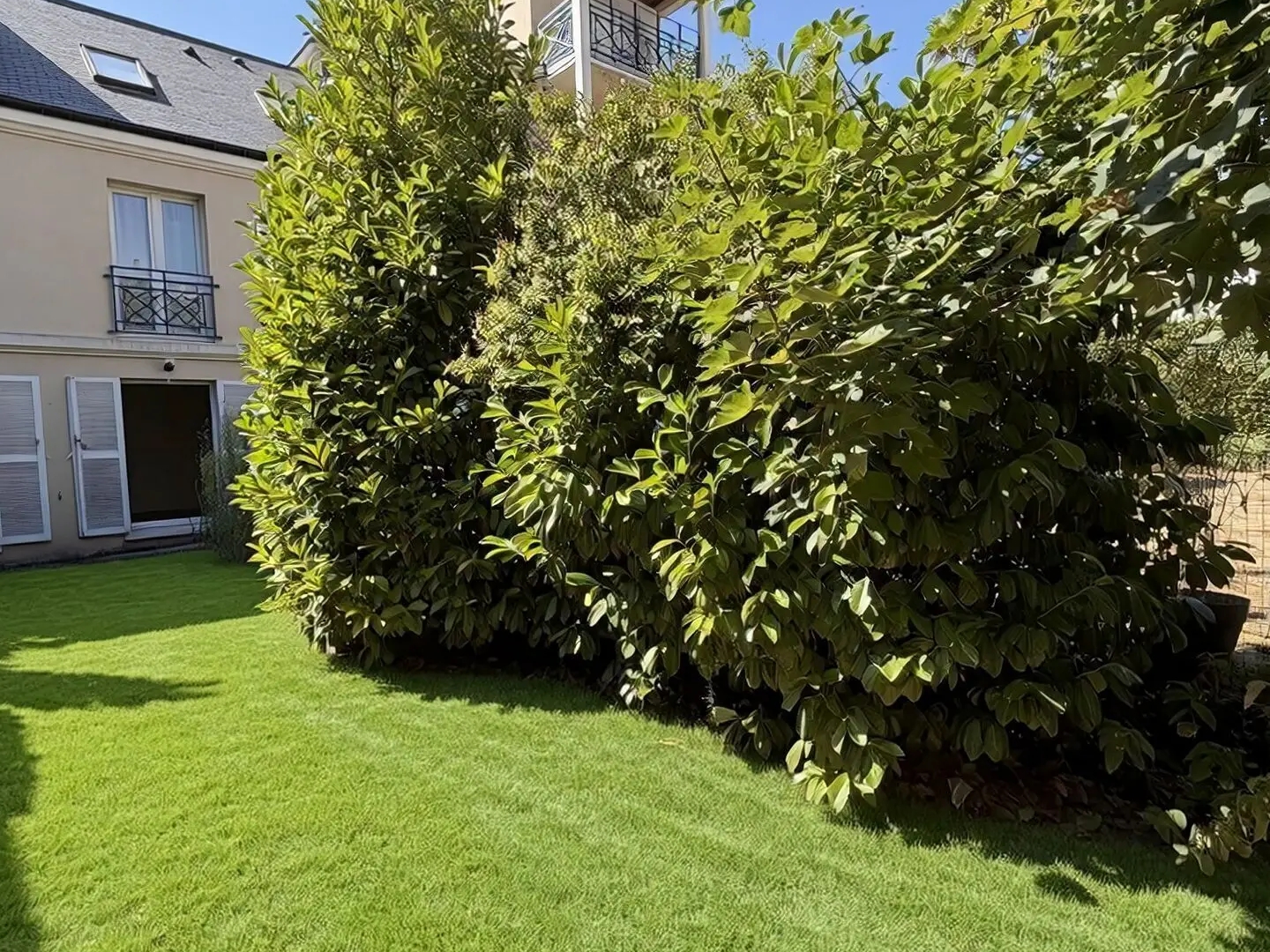 Parking 87 m²