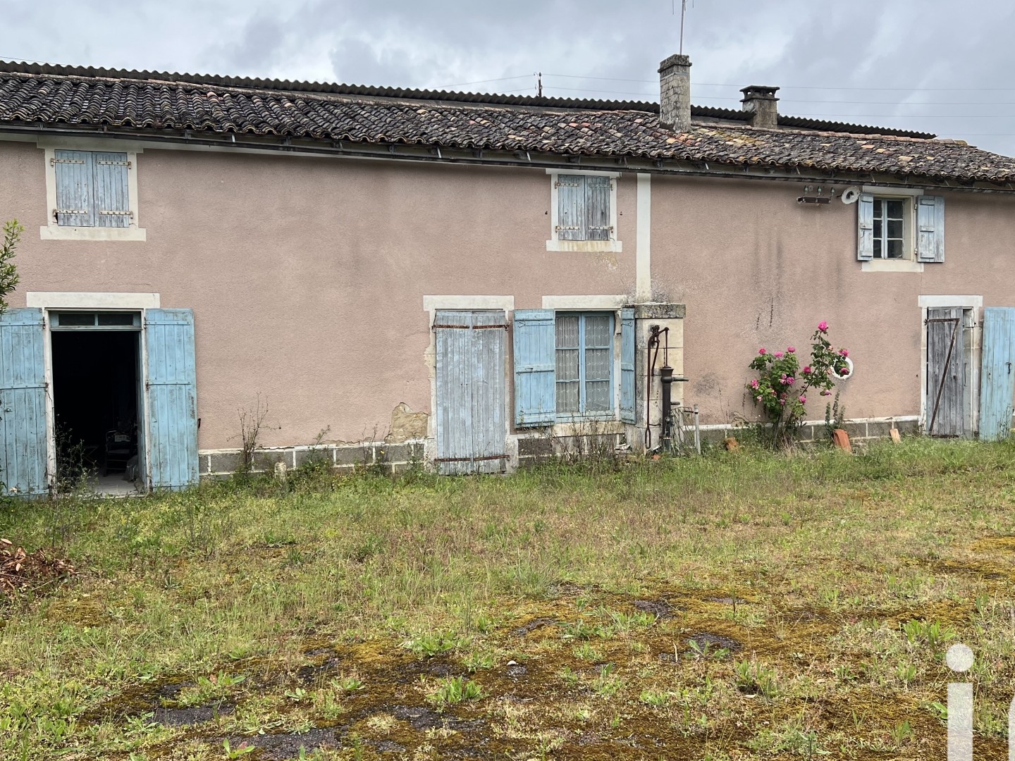 Maison 3 pièces 215 m²