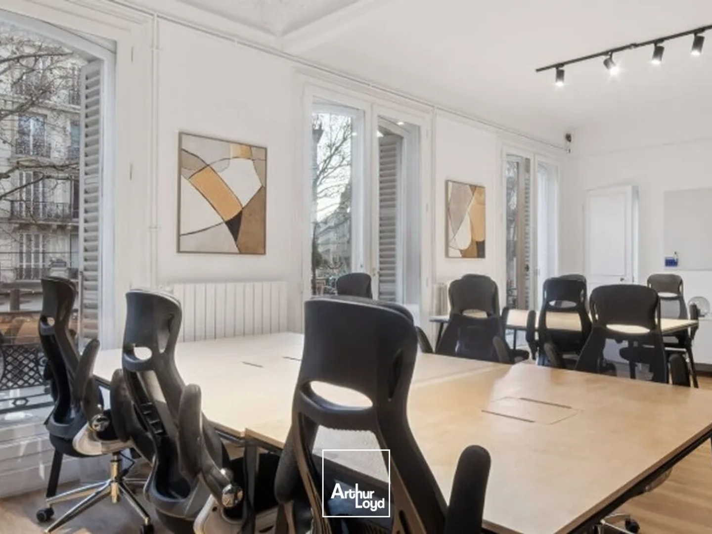 Immeuble à vendre - 189m2 - Paris 8e (75008)