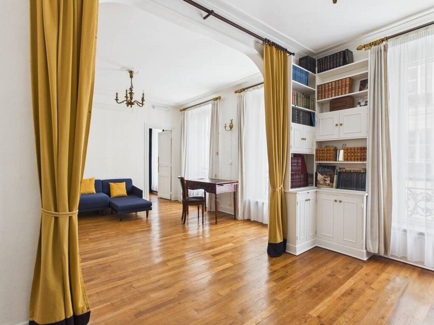 Vends appartement - 70 m² - 4 pièces, 2 chambres - Paris