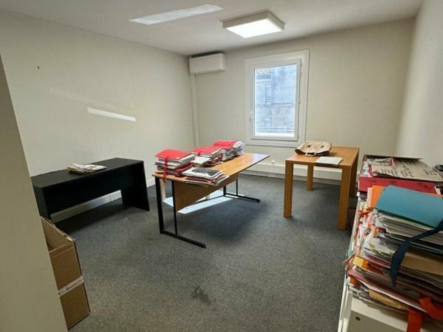 BUREAUX A VENDRE