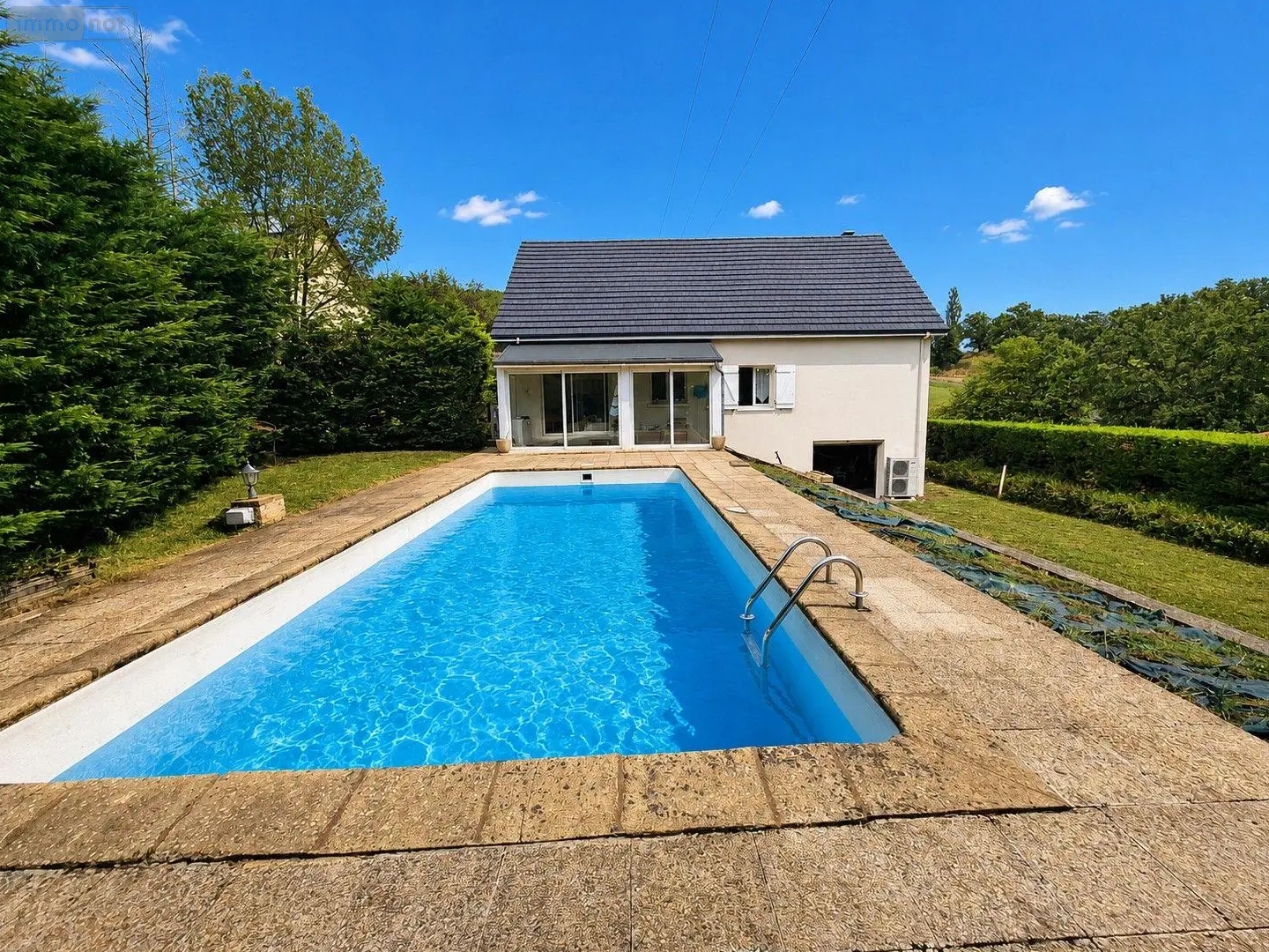 Maison à vendre - 5 pièces - 140m2 - Le Lardin-Saint-L... (24570)