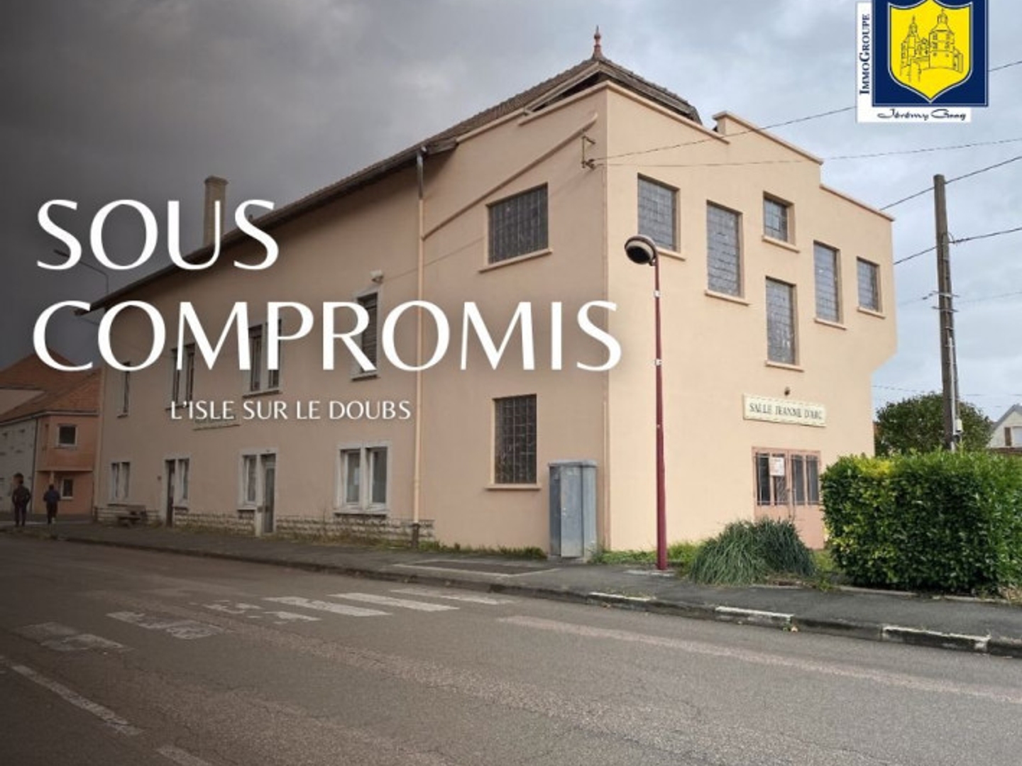 Local 500 m²