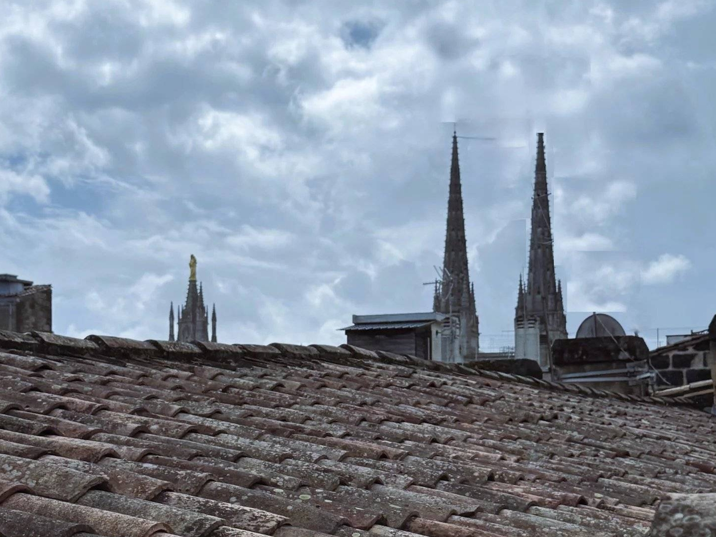 Immeuble à vendre - 80m2 - Bordeaux (33000)