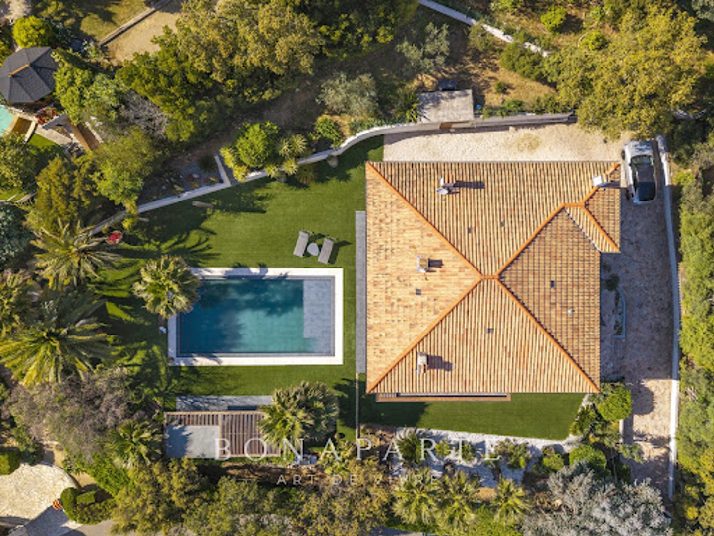 Maison à vendre - 5 pièces - 183m2 - Fréjus (83370)