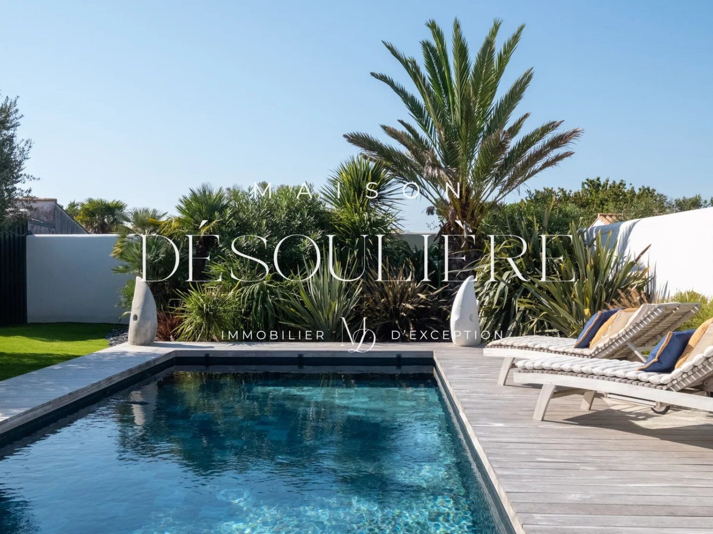 Maison à vendre - 8 pièces - 200m2 - Rivedoux-Plage (17940)