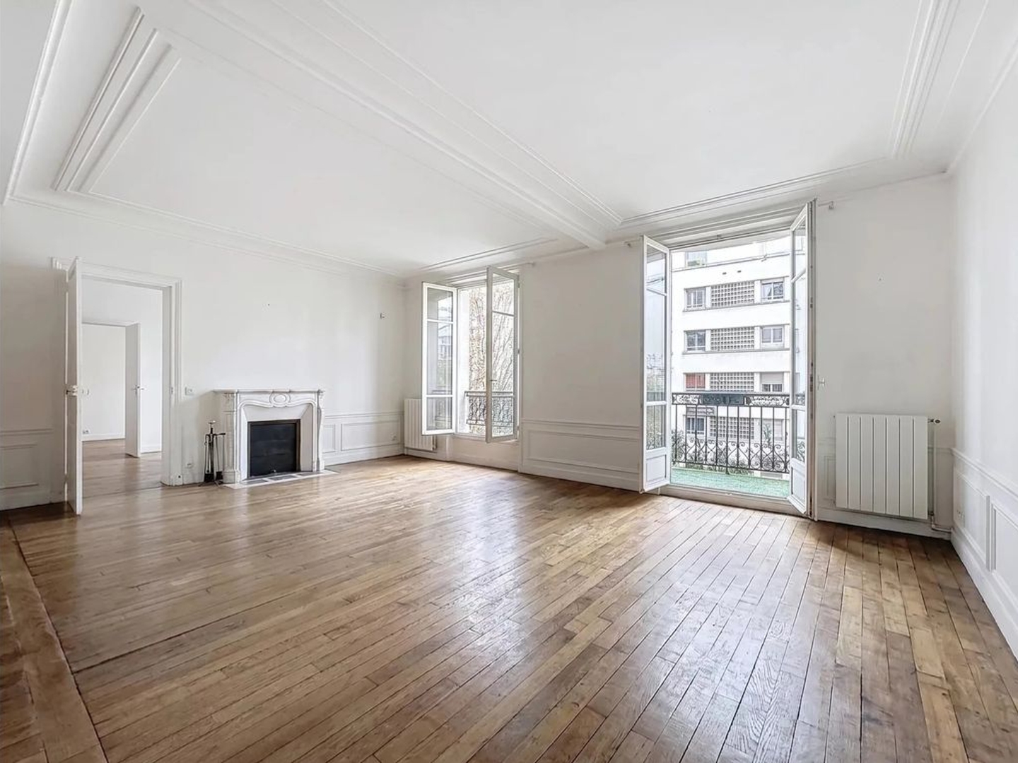 Appartement à vendre - 6 pièces - 128m2 - Paris 16e (75016)