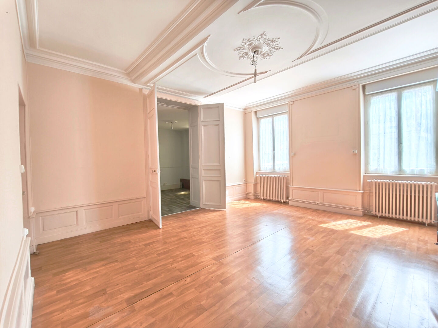 Appartement à vendre - 3 pièces - 108m2 - Nevers (58000)