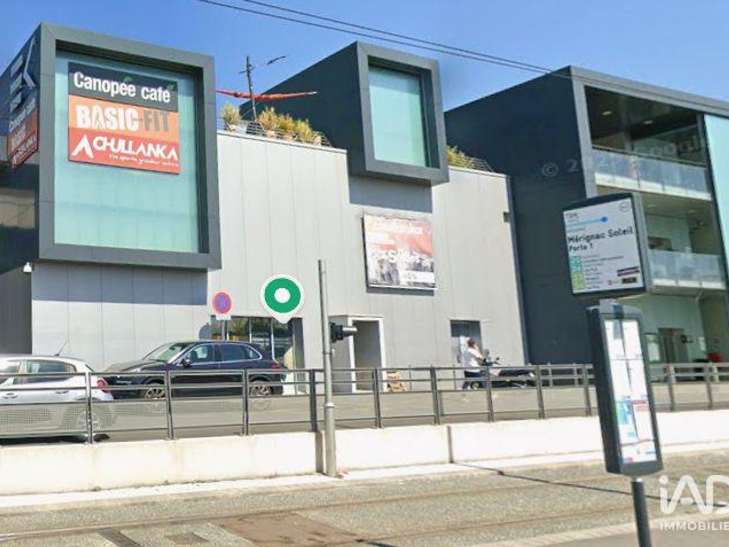 Location Boutique/Local commercial 1 800 m²