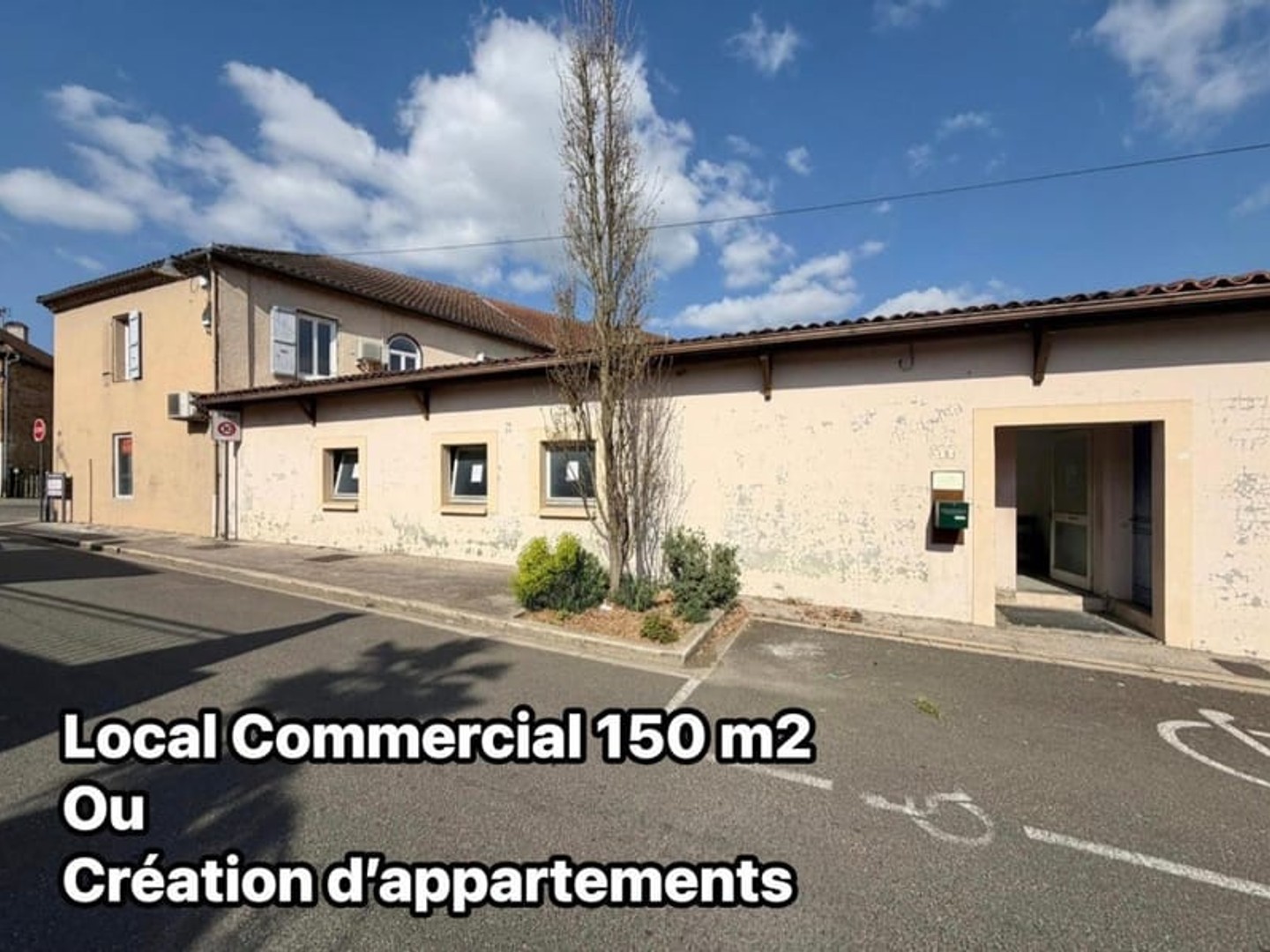 Bureaux 8 pièces 152 m²