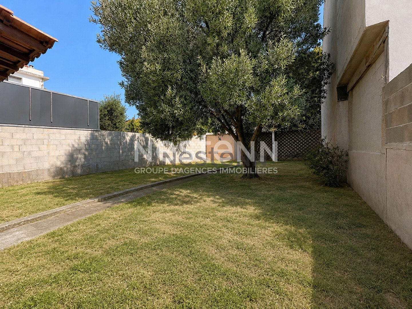 Maison à vendre - 3 pièces - 72m2 - Marseille 12e (13012)
