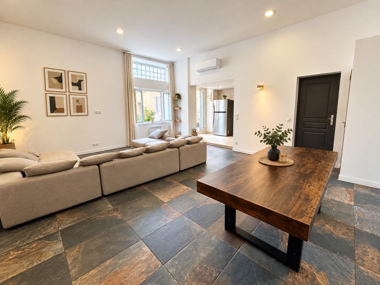 Appartement à vendre - 3 pièces - 77m2 - Marseille 7e (13007)