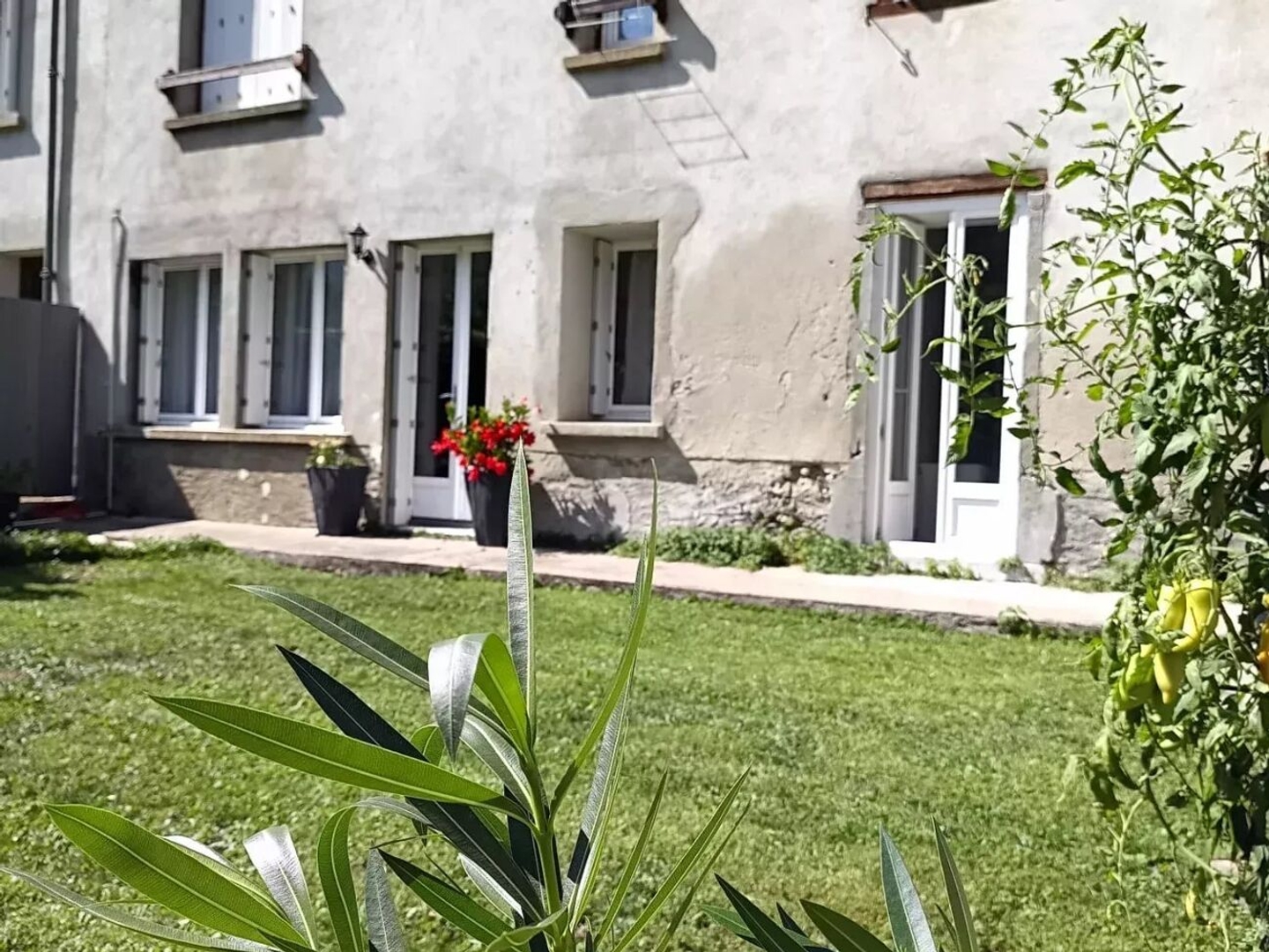 Immeuble à vendre - 347m2 - Bélesta (09300)