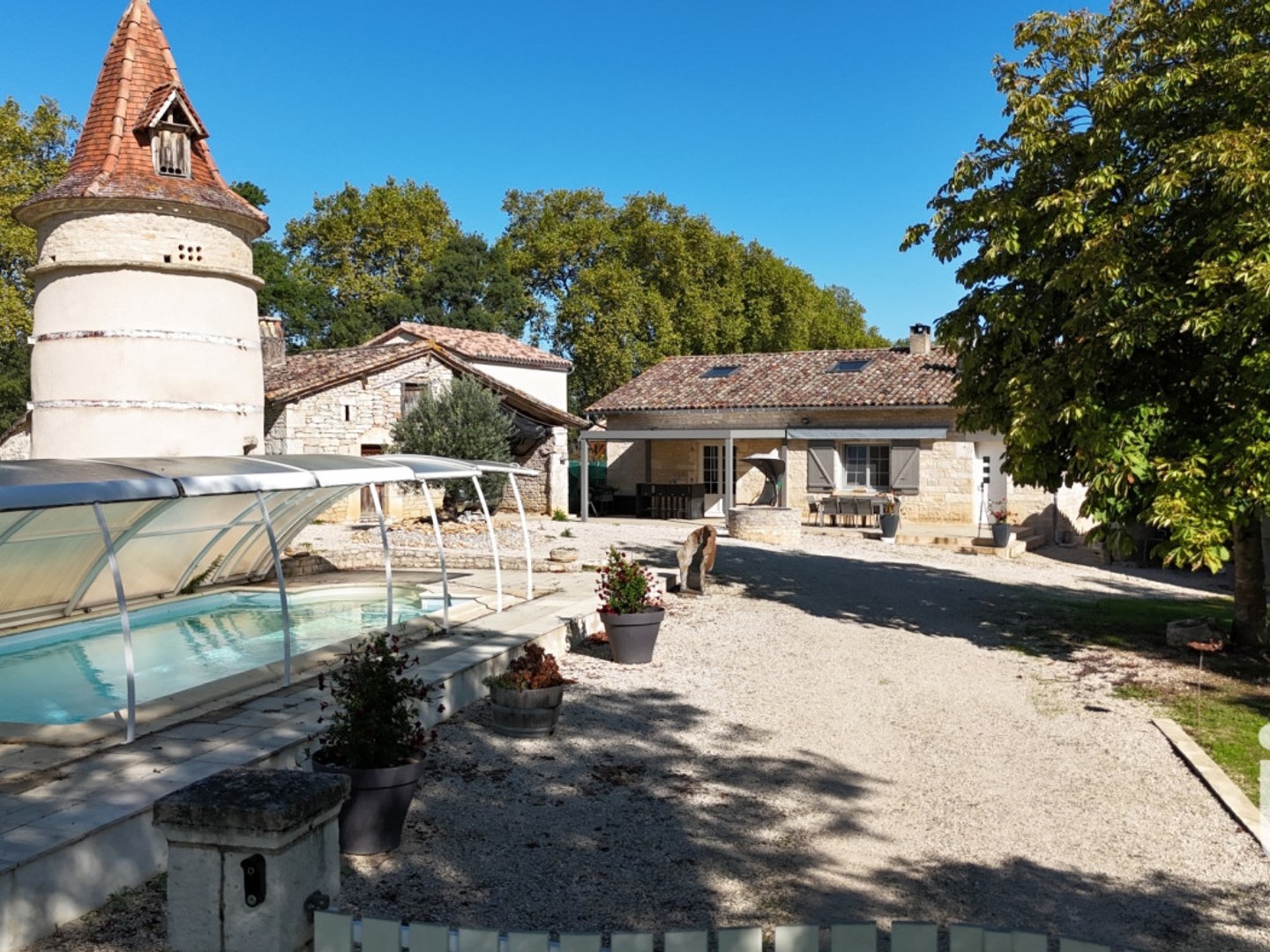 Maison à vendre - 5 pièces - 175m2 - Puylaroque (82240)