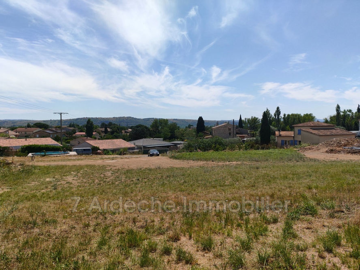 Terrain à vendre - 1255m2 - Saint-Étienne-De-... (07200)