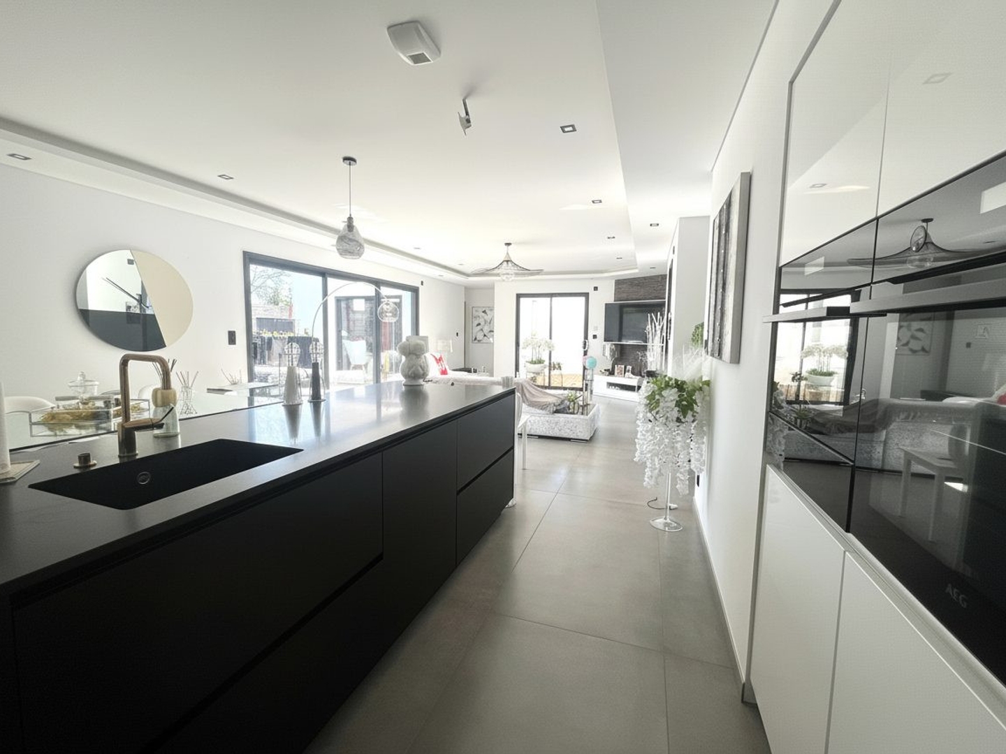 Maison à vendre - 6 pièces - 128m2 - Sainte-Soulle (17220)