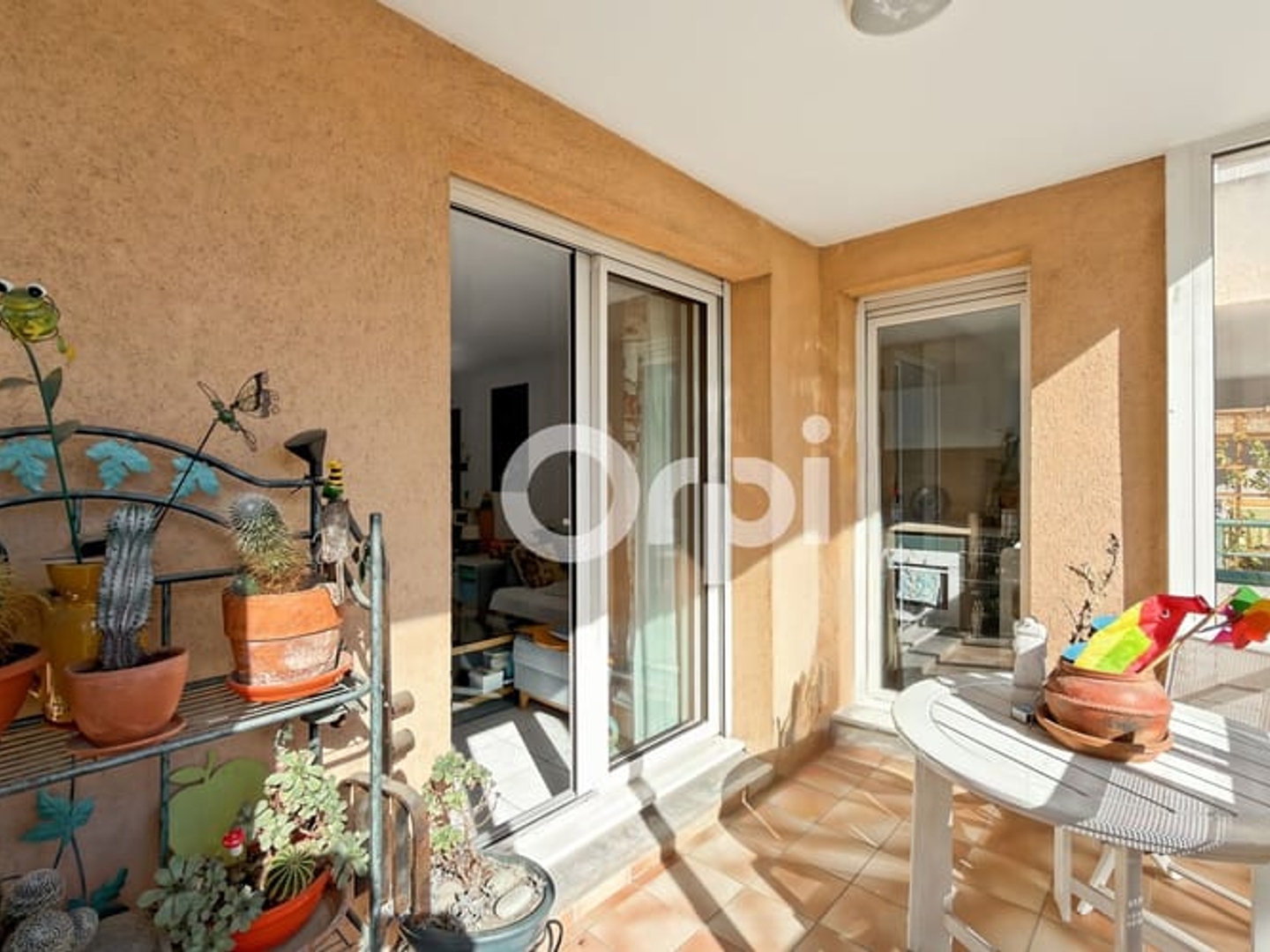 Appartement à vendre - 3 pièces - 66m2 - Aubagne (13400)