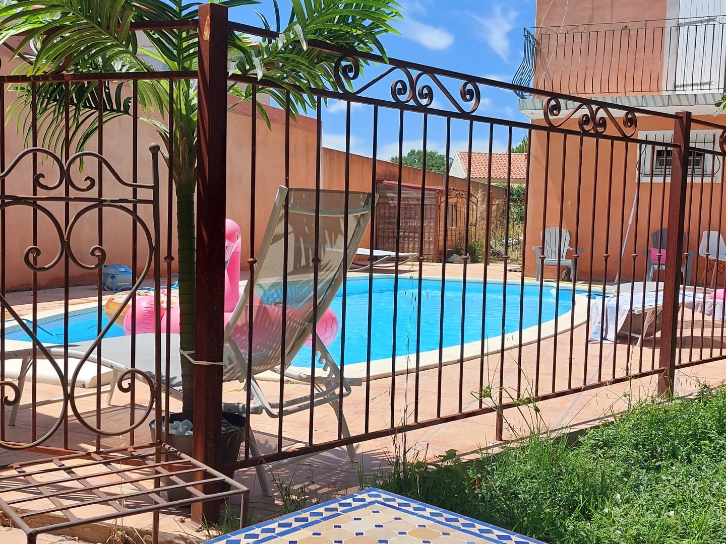 Maison à vendre - 7 pièces - 160m2 - Manduel (30129)