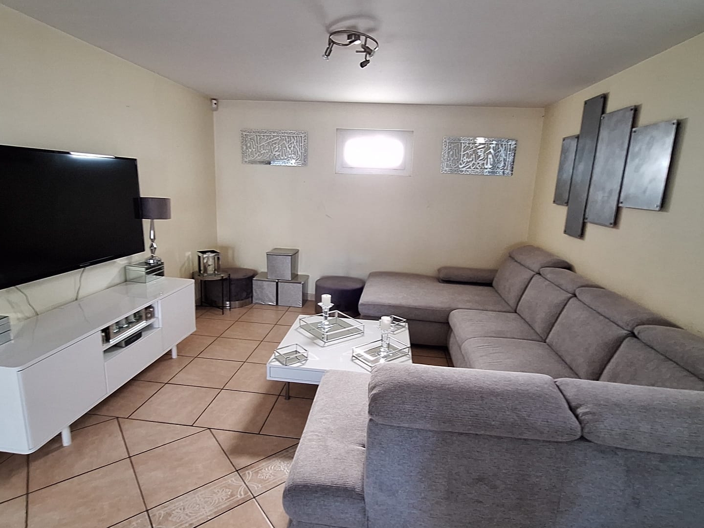 Maison à vendre - 7 pièces - 160m2 - Manduel (30129)