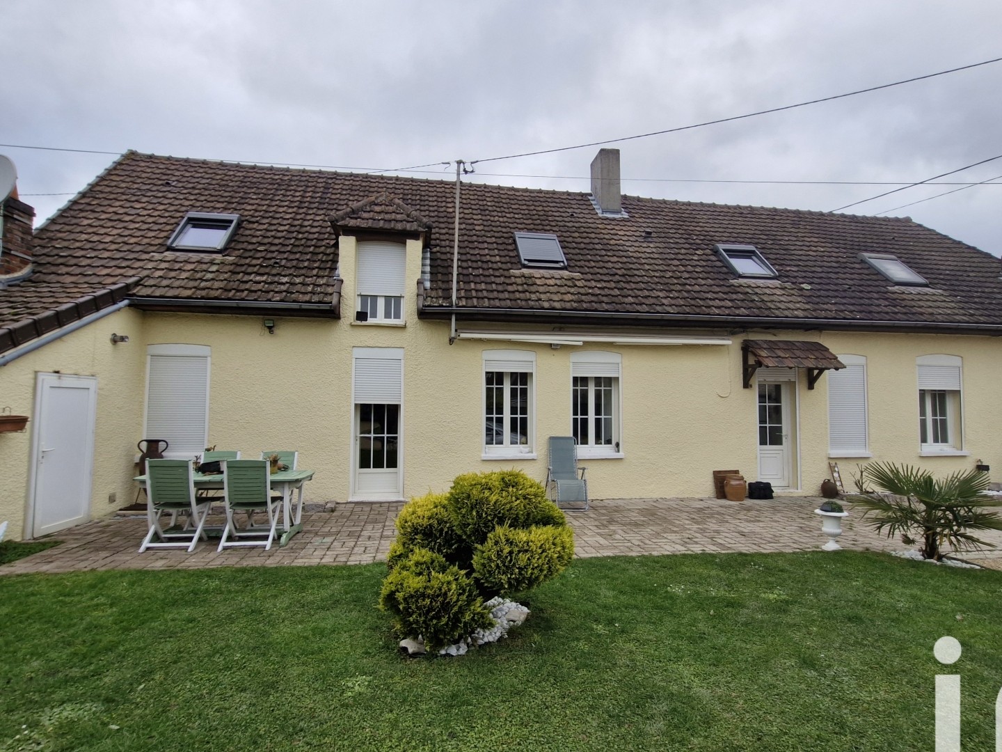 Maison 7 pièces 145 m²