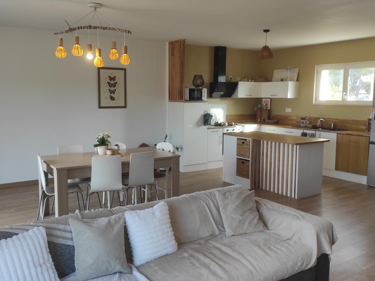 Maison à vendre - 5 pièces - 96m2 - Ternant (17400)