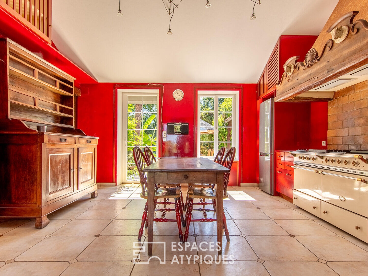 Maison à vendre - 5 pièces - 204m2 - Auchay-Sur-Vendée (85200)