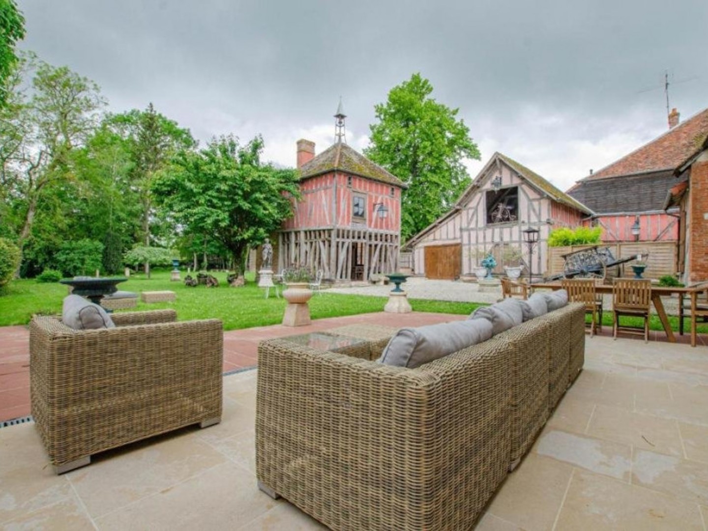 Demeure 10 pièces 250 m²