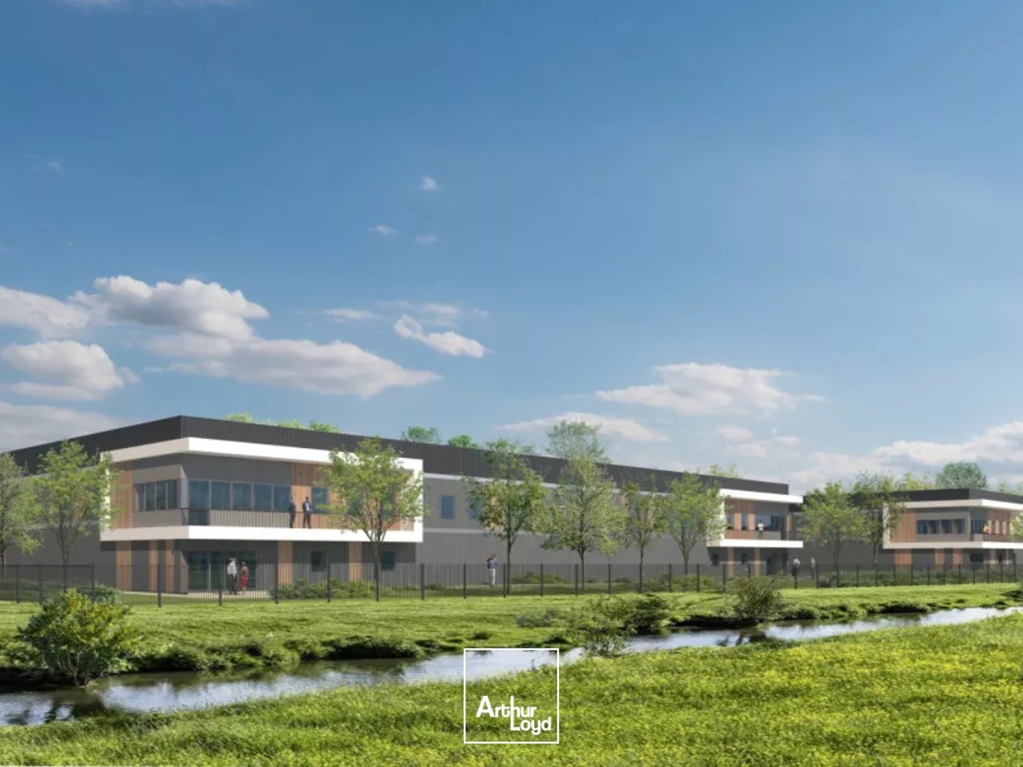 Locaux à vendre - 2250m2 - Persan (95340)