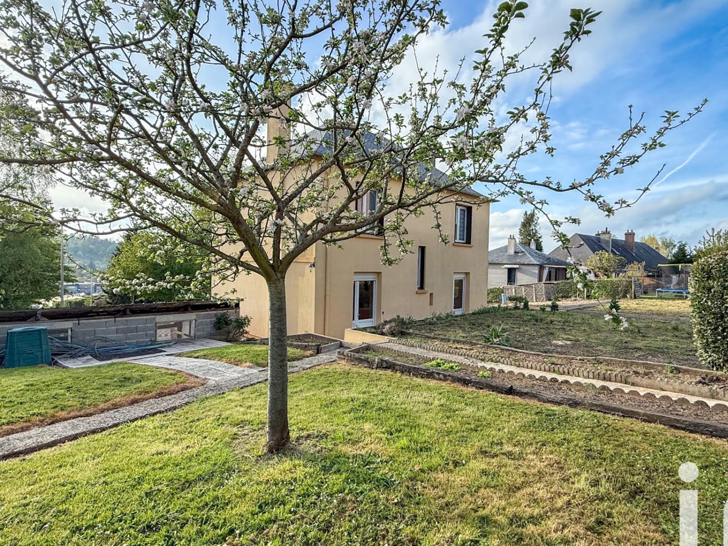 Maison 7 pièces 140 m²