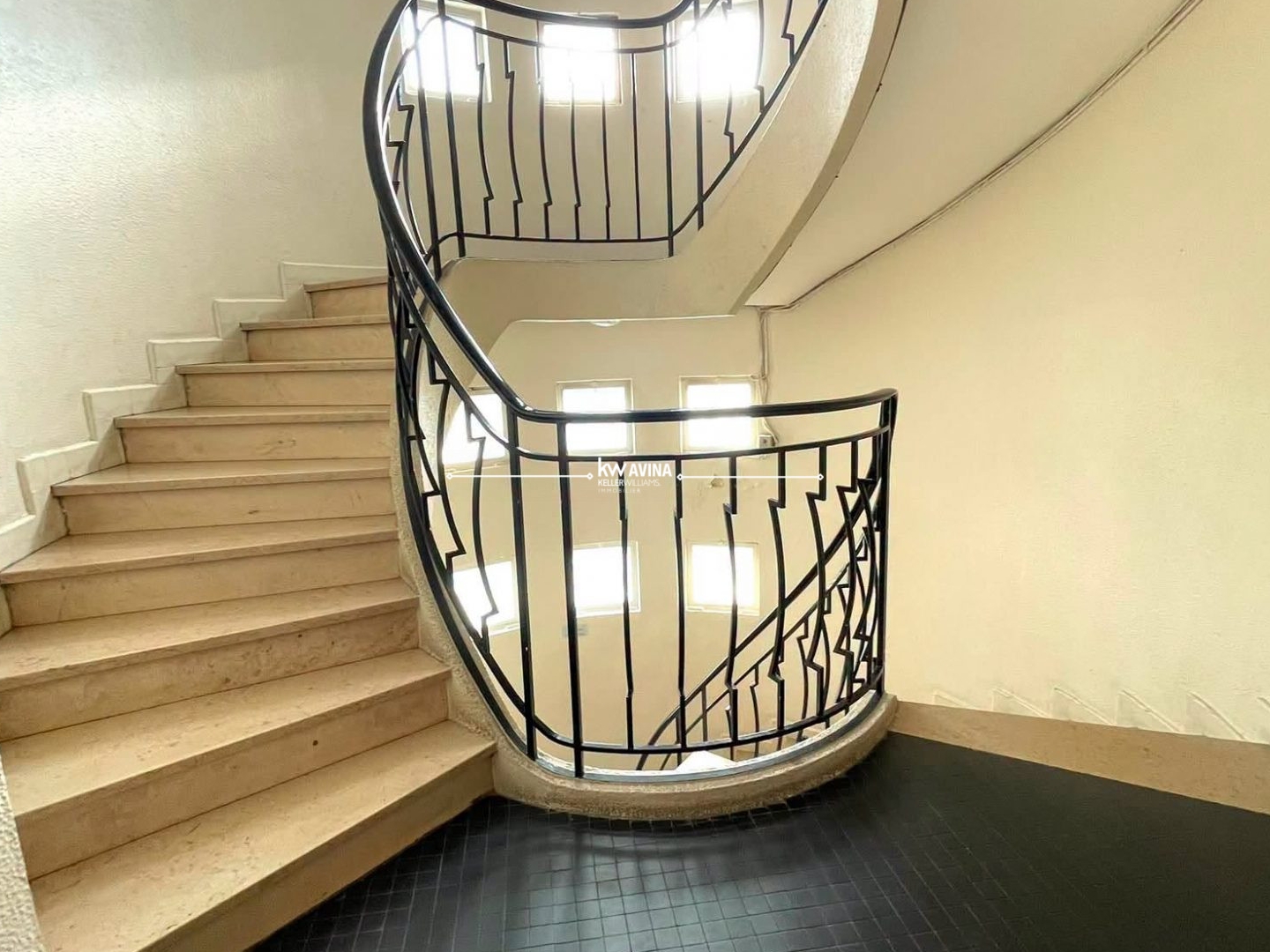 Appartement à vendre - 4 pièces - 134m2 - Valenciennes (59300)