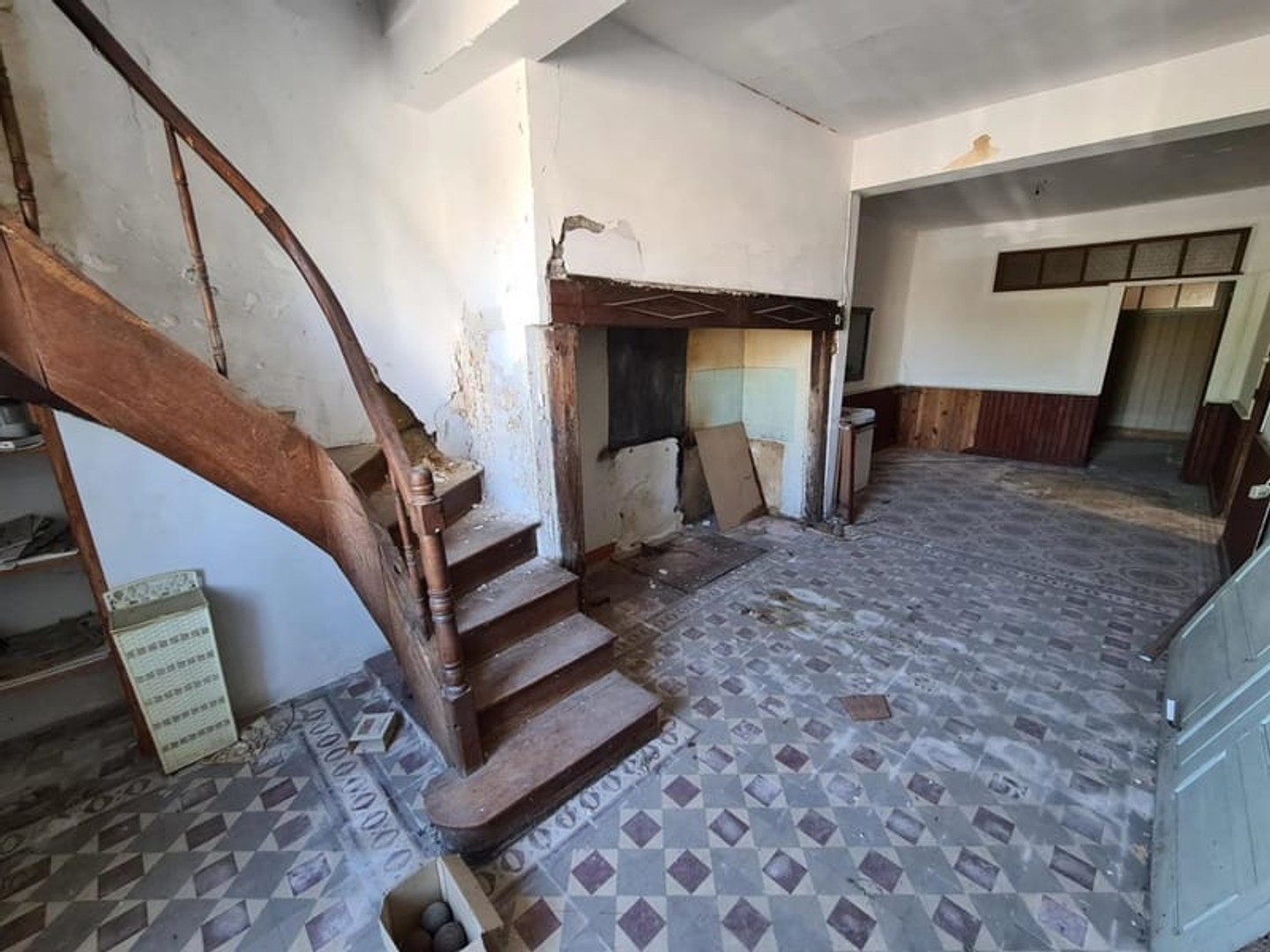 Arzacq Maison à restaurer avec jardin de 400m2