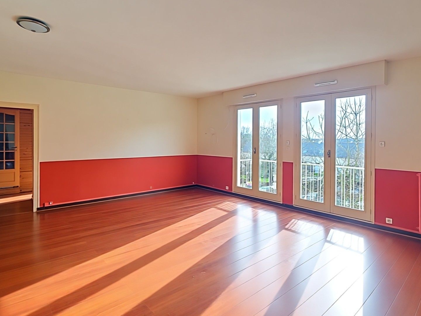 Immeuble 10 pièces 318 m²